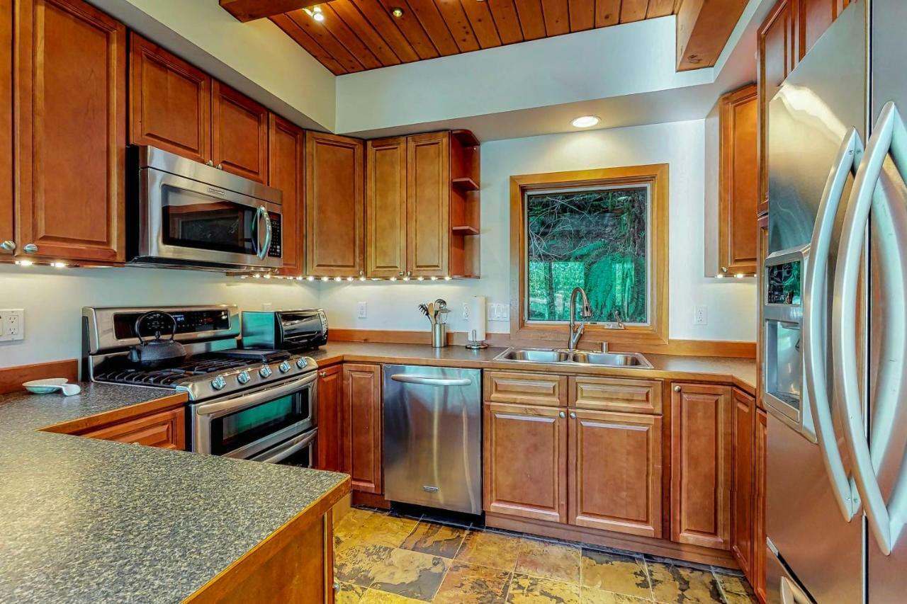 فيلا Woodland Hideaway In The Hills Lake Stevens المظهر الخارجي الصورة